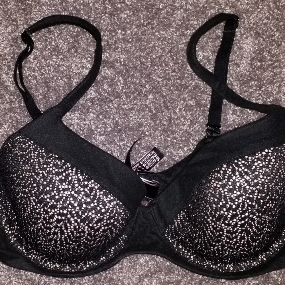 V.S, Body by Victoria Unlined Lace Demi